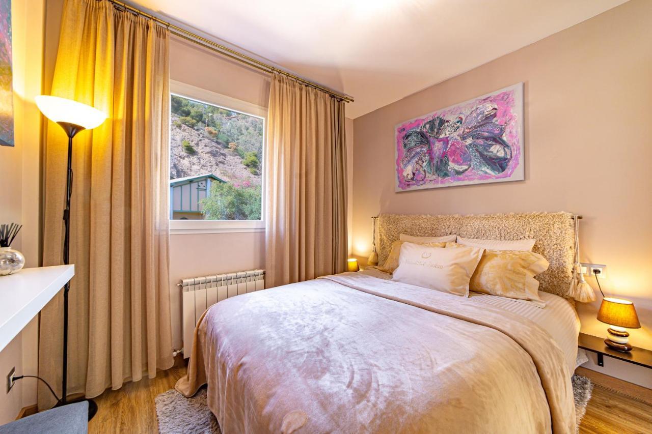 Perla de Malagueta Apartment Malaga Luaran gambar