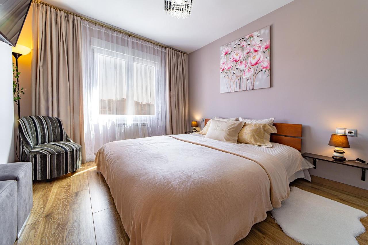 Perla de Malagueta Apartment Malaga Luaran gambar