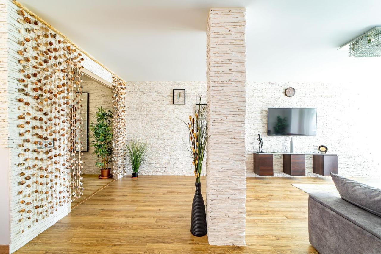 Perla de Malagueta Apartment Malaga Luaran gambar