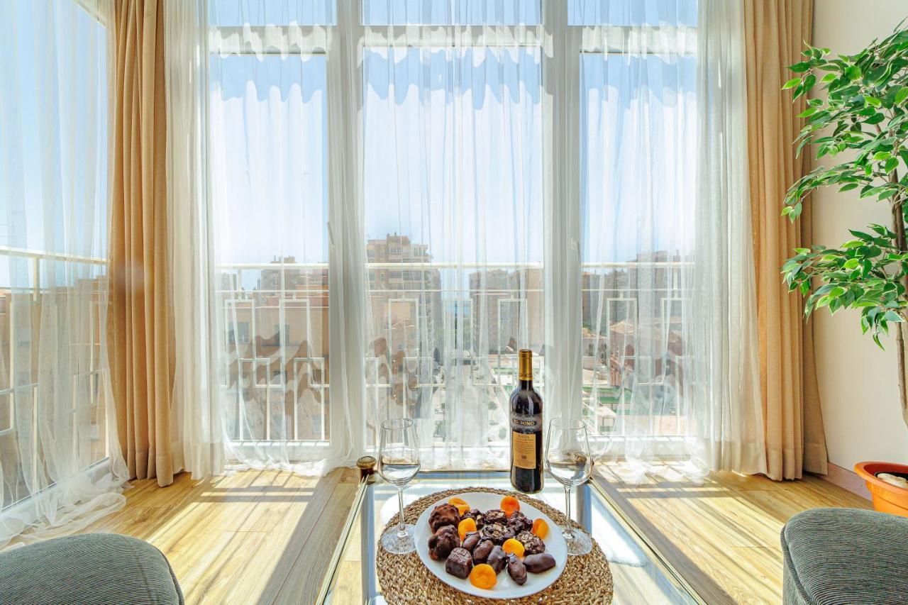 Perla de Malagueta Apartment Malaga Luaran gambar